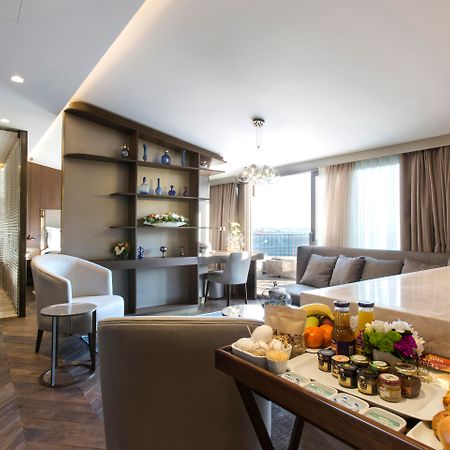 Noble22 Suites-Special Category Istanbul Bagian luar foto