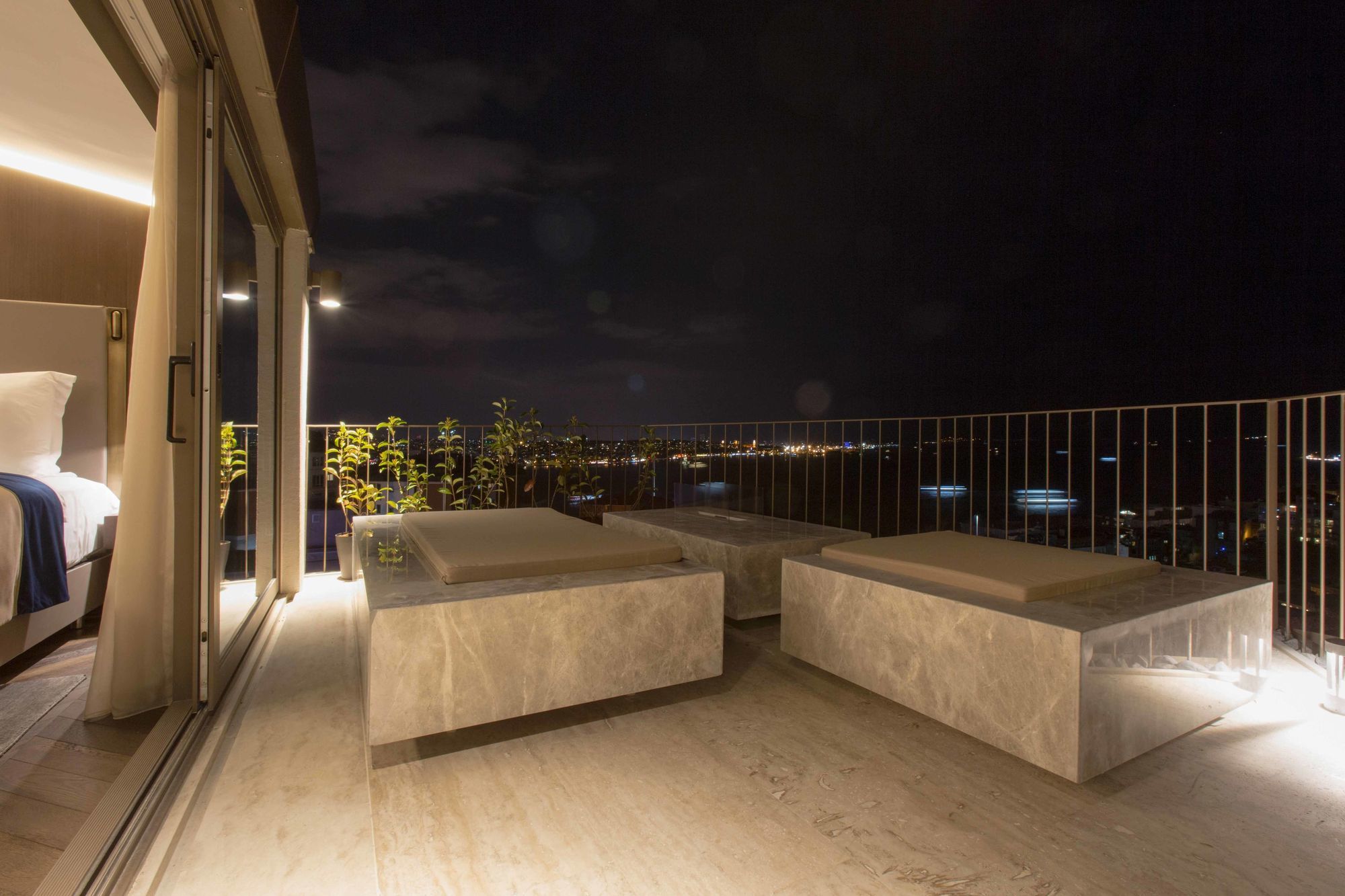 Noble22 Suites-Special Category Istanbul Bagian luar foto